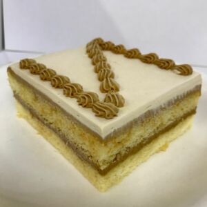 キャラメルケーキ / BOLO DE DOCE DE LEITE