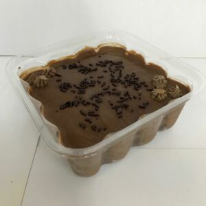 スプレーチョコケーキインカップ　/　BOLO EM POTE BRIGADEIRO