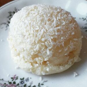 キャラメルソースパン　/　PÃO DOCE DE LEITE(LUA DE MEL)