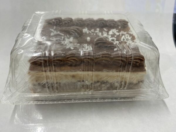 ココナッツチョコケーキ / BOLO PRESTÍGIO - 画像 (3)